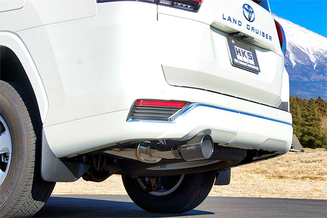 HKS LEGAMAX TRAILMASTER Exhaust Toyota Land Cruiser (VJA300W) 31021-AT010 — installation detail