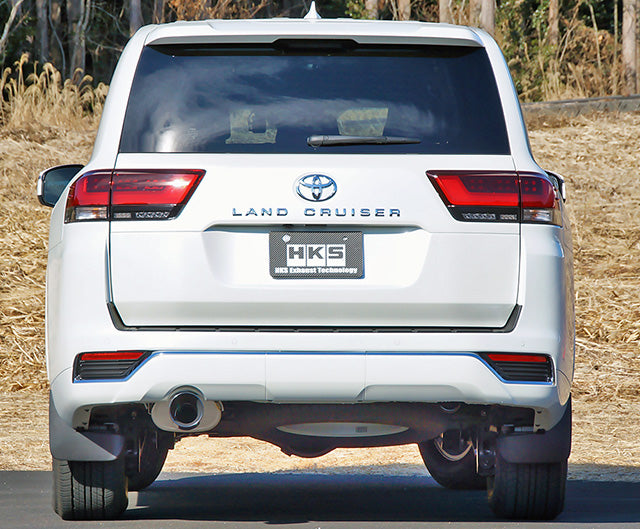 HKS LEGAMAX TRAILMASTER Exhaust Toyota Land Cruiser (VJA300W) 31021-AT010 — vehicle installation