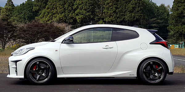 HKS HIPERMAX S Coilovers Toyota GR Yaris (GXPA16) 80300-AT025 — vehicle installation