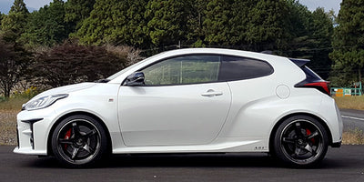 HKS HIPERMAX S Coilovers Toyota GR Yaris (GXPA16) 80300-AT025 — vehicle installation