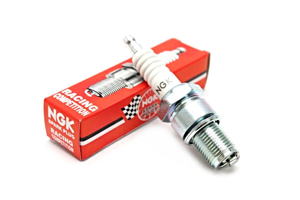 "STOCK FINDS" NGK RACING Spark Plug Long Reach Heat Range 10